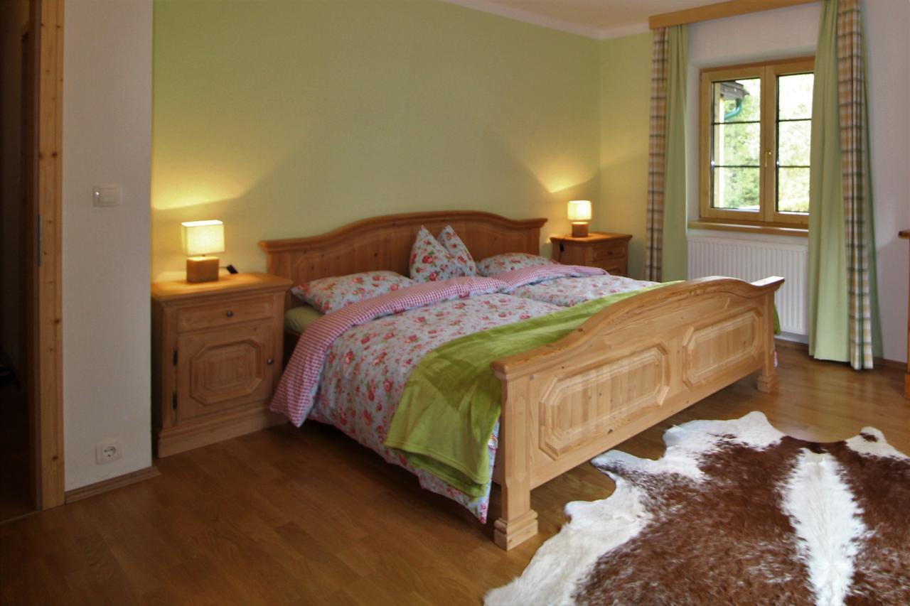 Haus Laerchegg Wellness Apartments Bad Kleinkirchheim Bagian luar foto